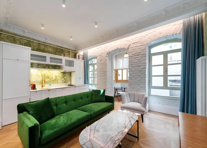 Lägenhetshotell Liberty 3*